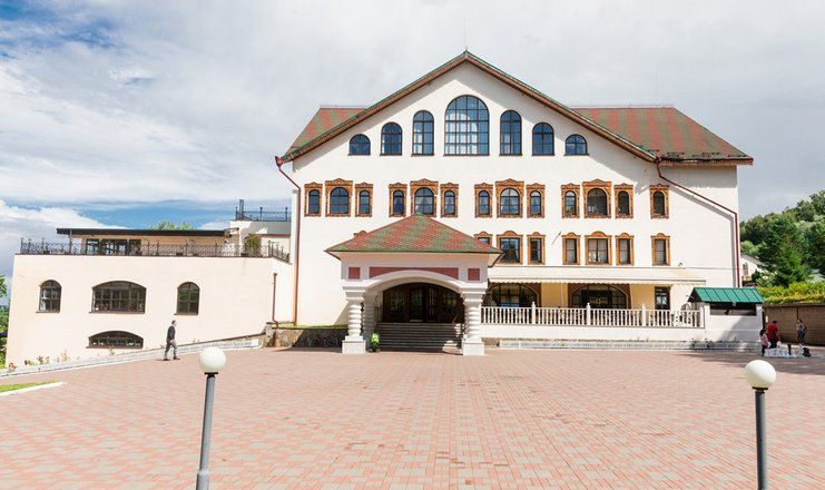 *Царьград курорт-отель